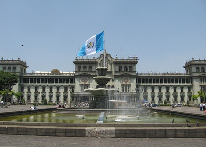 Gobierno-Guatemala-adjudicacion-Universidad-Finis-Terrae-Derecho-proceso-seleccion-Superintendencia de Competencia