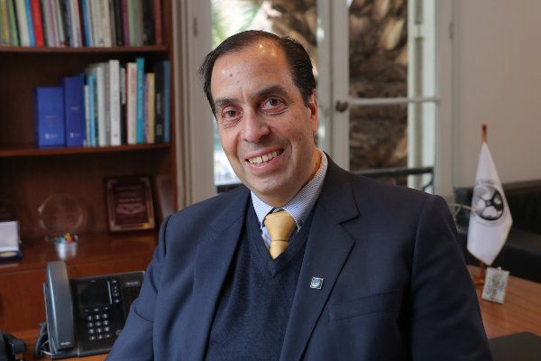 entrevista rector teaser