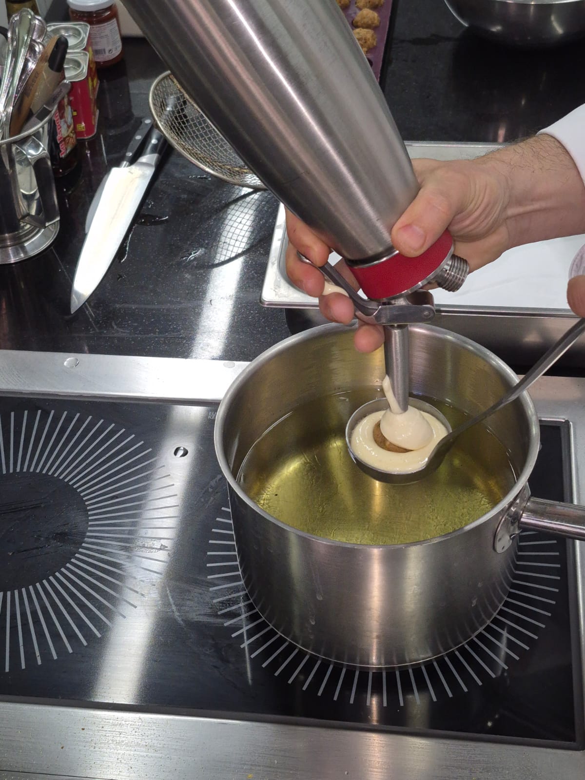 Chef Diego Muñoz 14