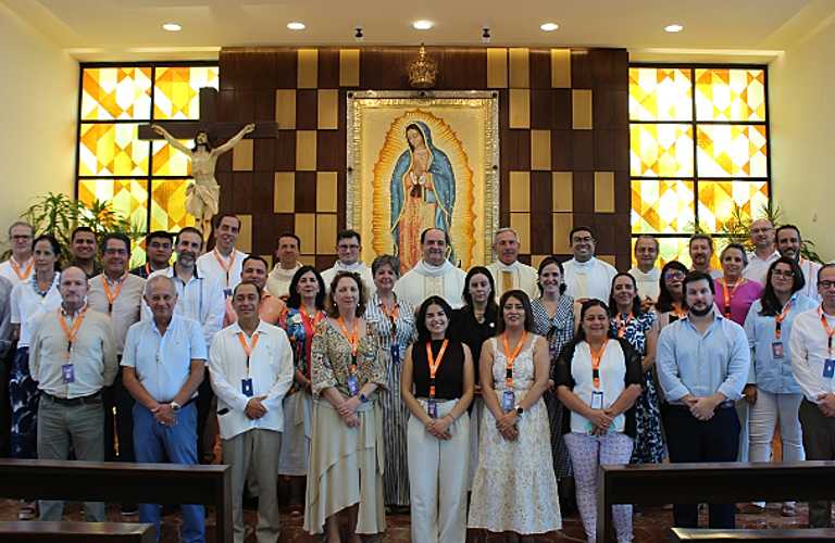 Encuentro-Razon-Abierta-2-movil