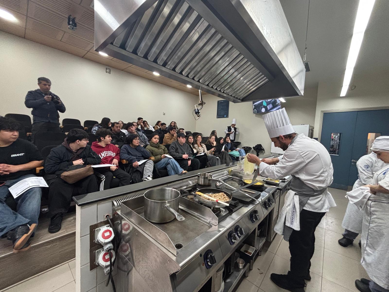 WhatsApp Image 2025-06-11 at 19.58.24 (4)