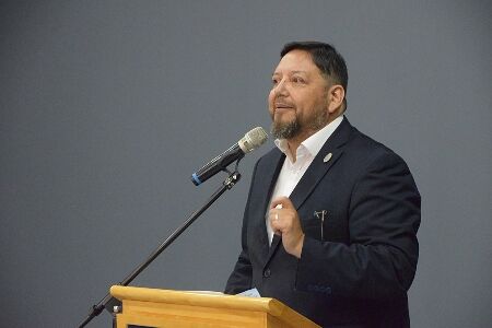 Luis Lino, director de la Escuela de Ingeniería Civil Industrial. 