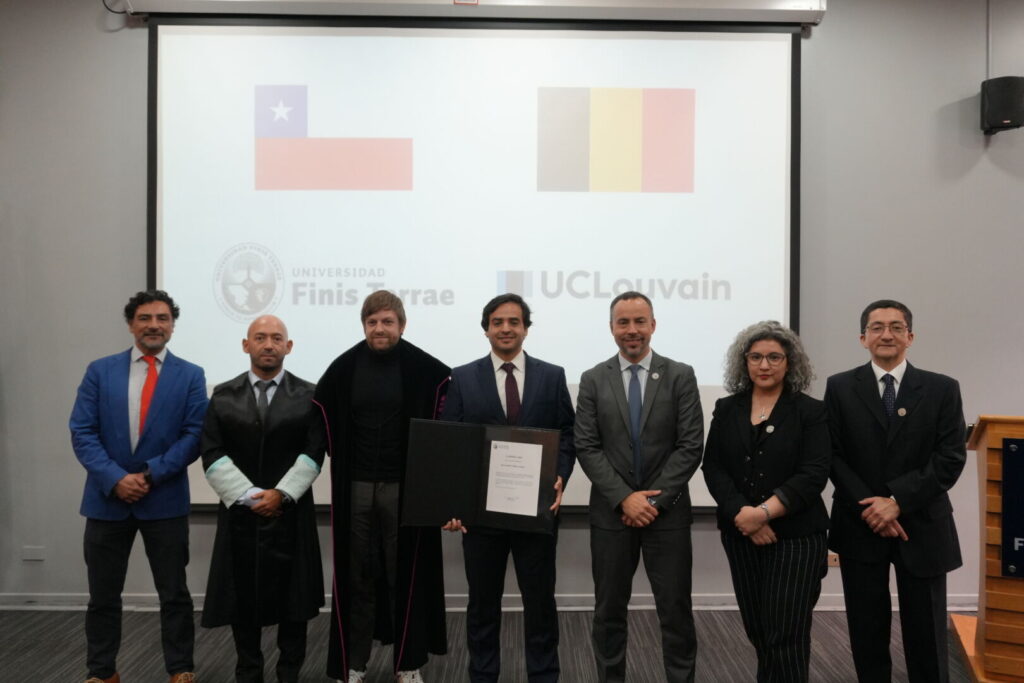 Autoridades de la U. Finis Terrae