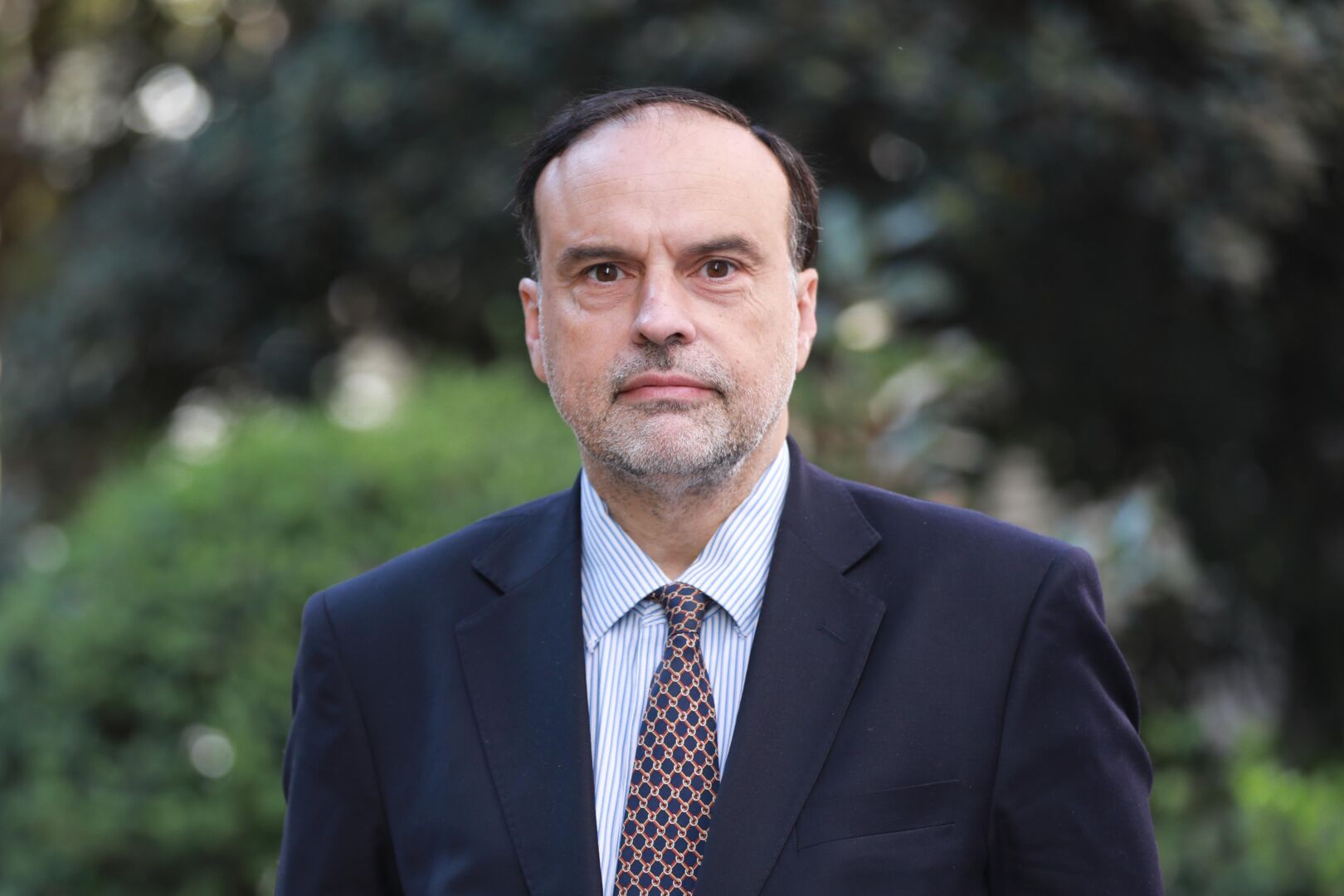 Derecho_Enrique_Navarro (1)