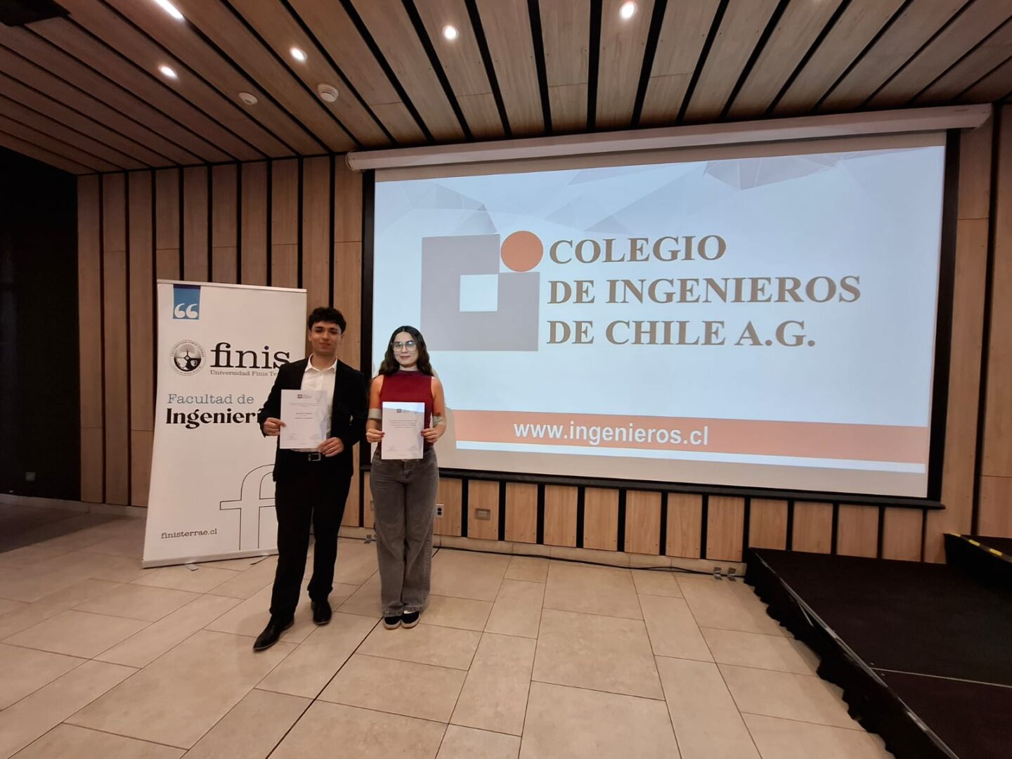 Mencion honrosa Finis innovando con ingenieria 01