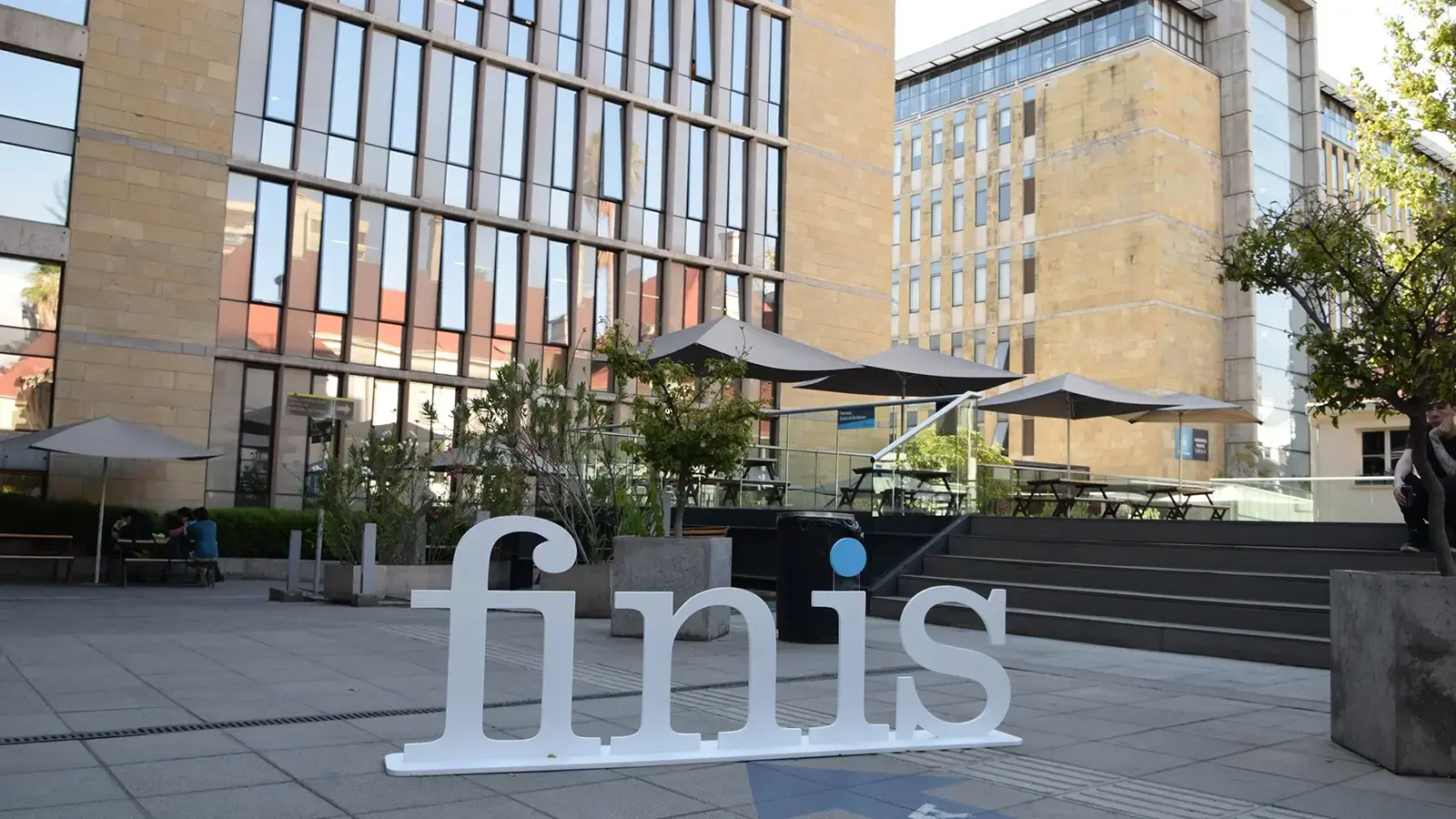 Producción artística Finis Crea