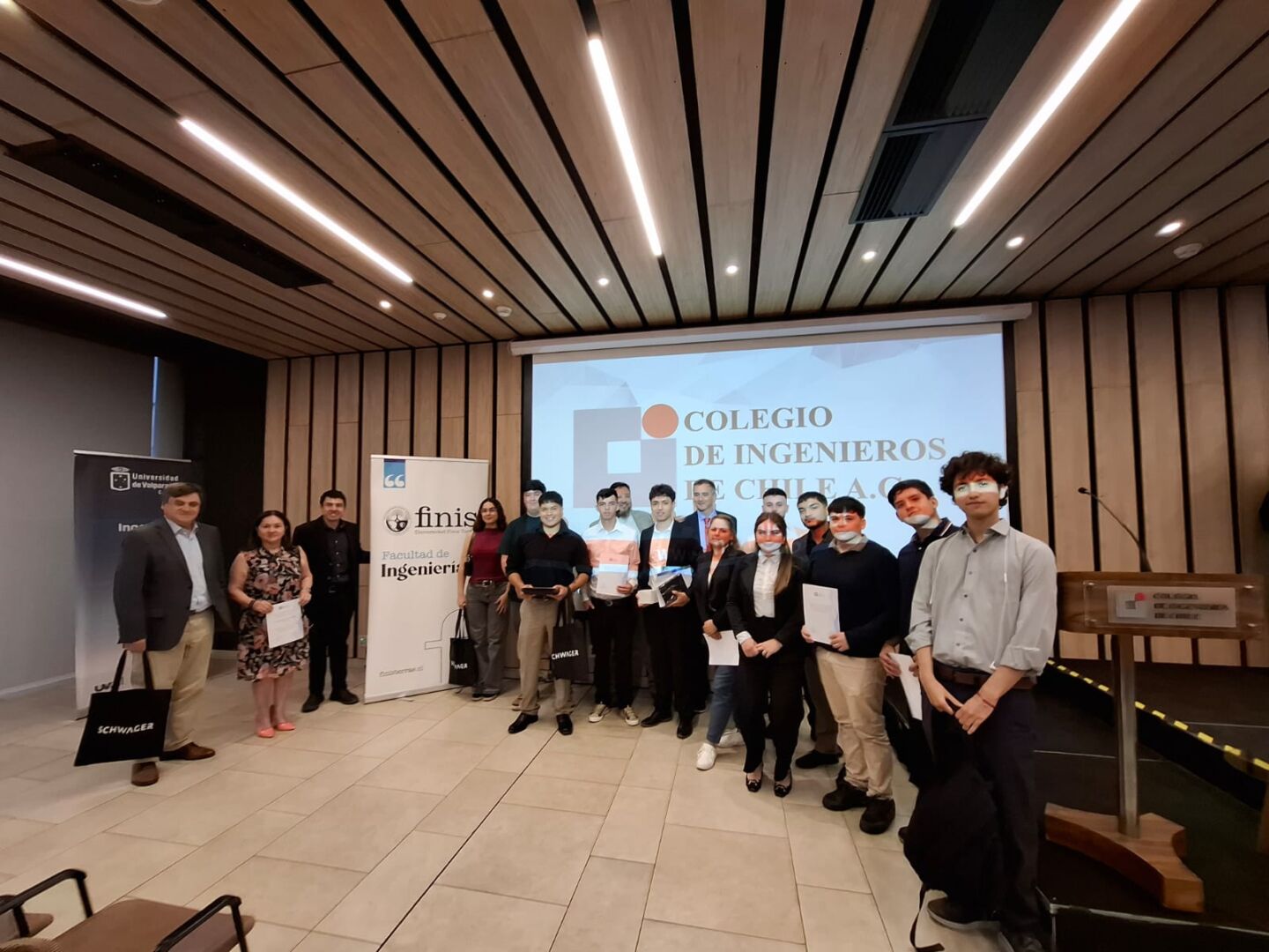 Delegación Finis Innovando con Ingeniería