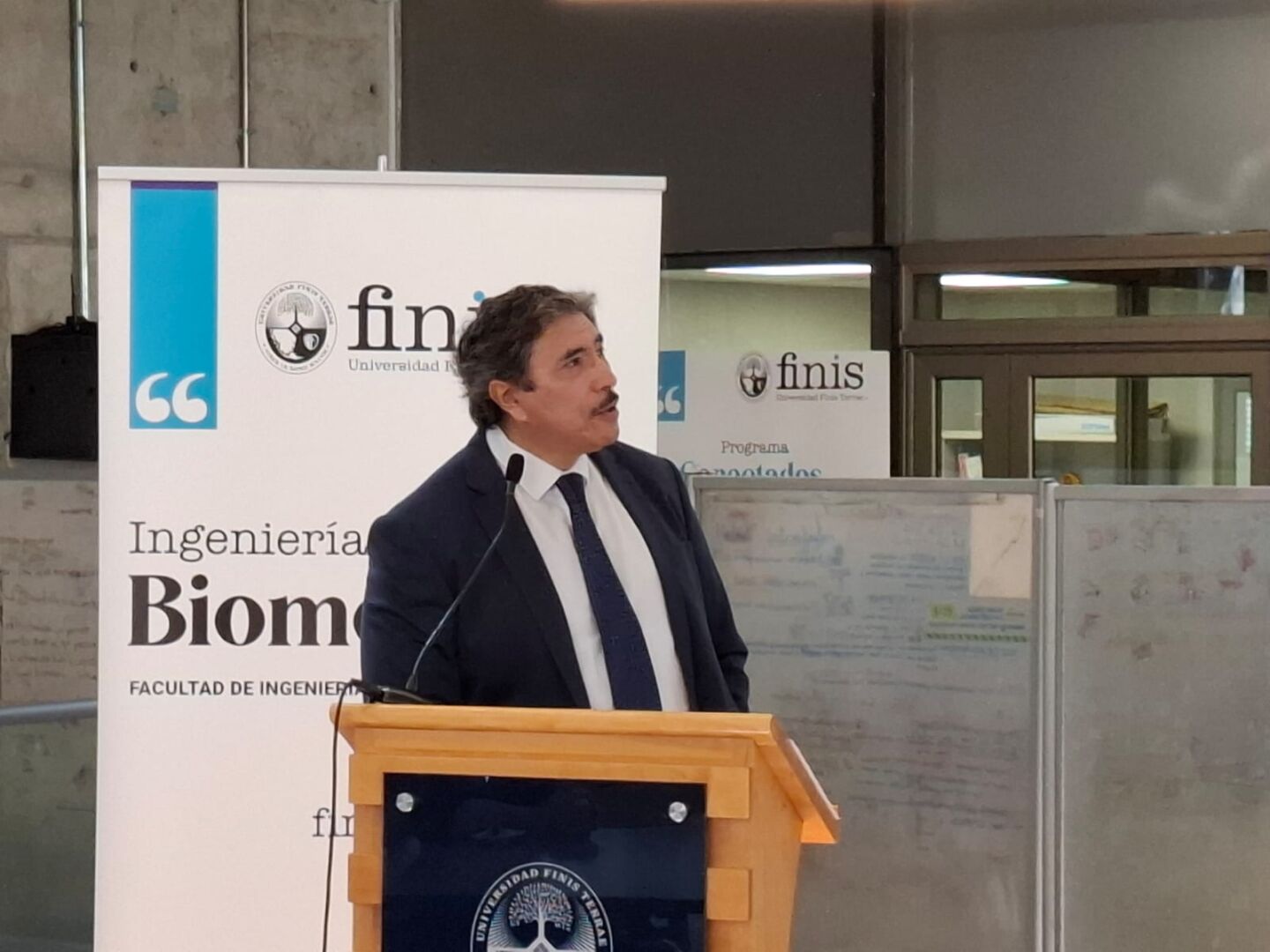 Dr Fardella sem 2 biomedica 02