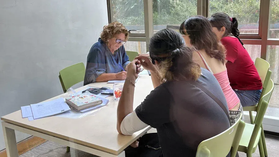 Becas estudiantiles