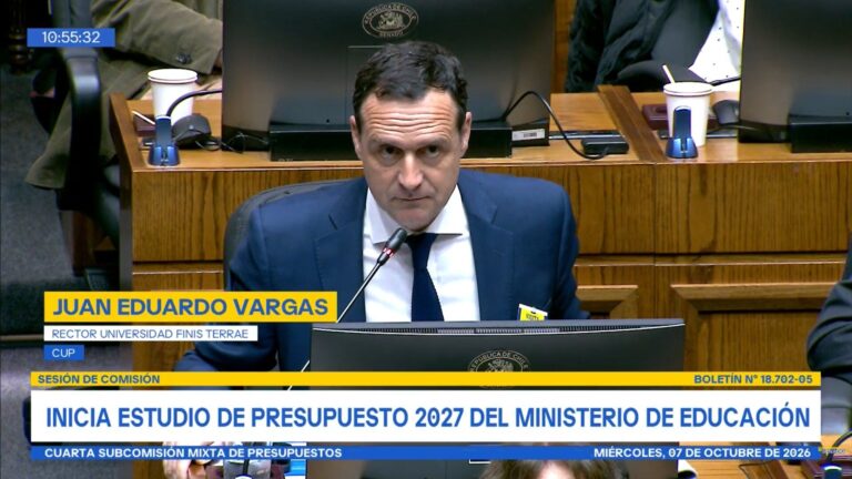 Juan Eduardo Vargas: “Pedimos que el Estado mida y apoye a todos los estudiantes con la misma vara”