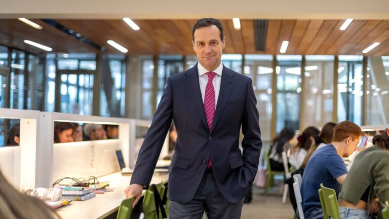 El Mercurio | Rector Juan Eduardo Vargas aboga por priorizar recursos para la educación escolar y parvularia